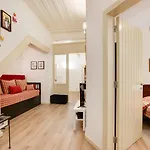 Charming New In The Heart Of Apartmán *