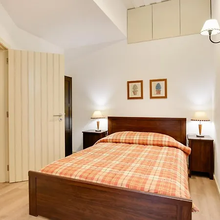 Charming New In The Heart Of Appartement Lisboa